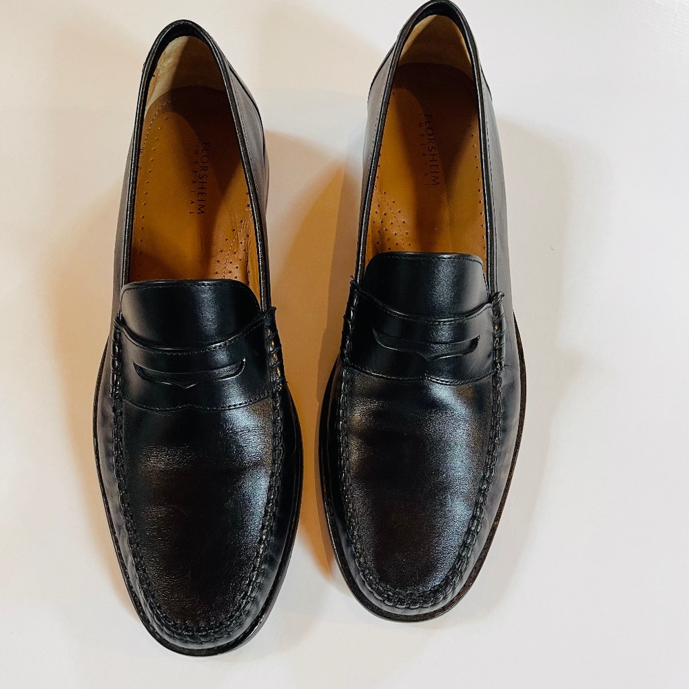 FLORSHEIM Black Penny Loafers Size